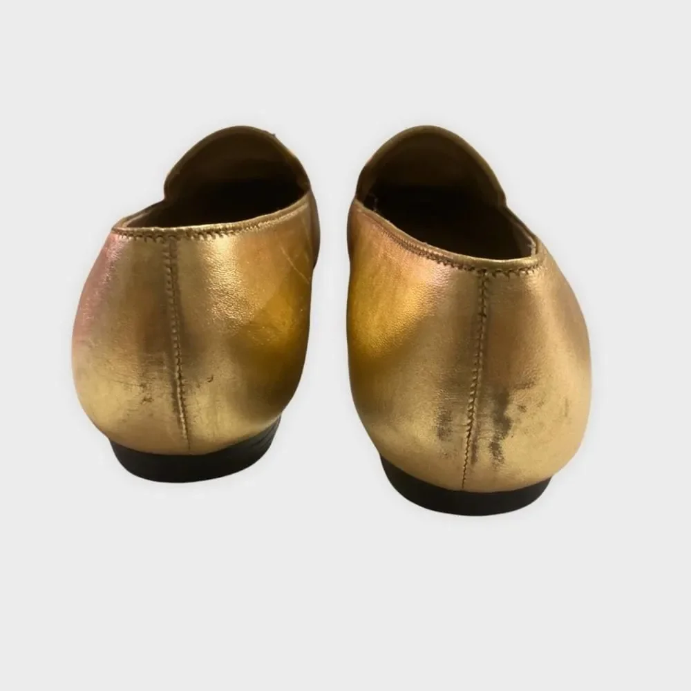 Gloria Vanderbilt Gold Crest Loafer